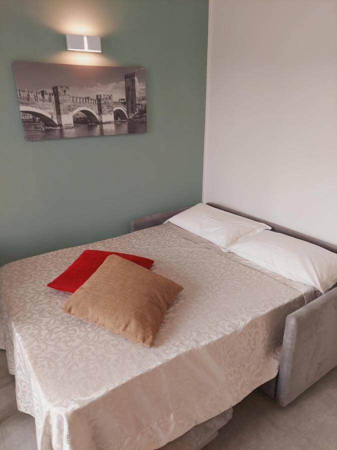 Residenza Delizia Camere & Appartamenti "Residenze Del Cuore" Βερόνα Εξωτερικό φωτογραφία