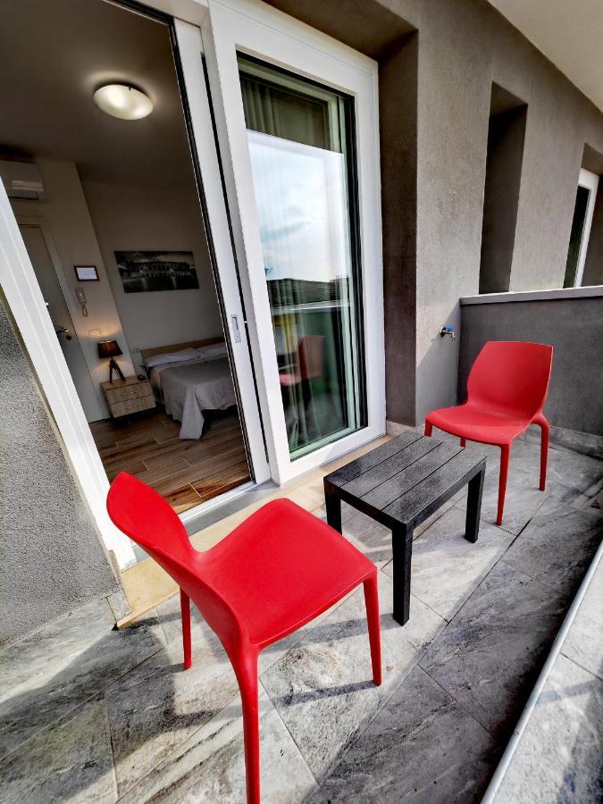 Residenza Delizia Camere & Appartamenti "Residenze Del Cuore" Βερόνα Εξωτερικό φωτογραφία
